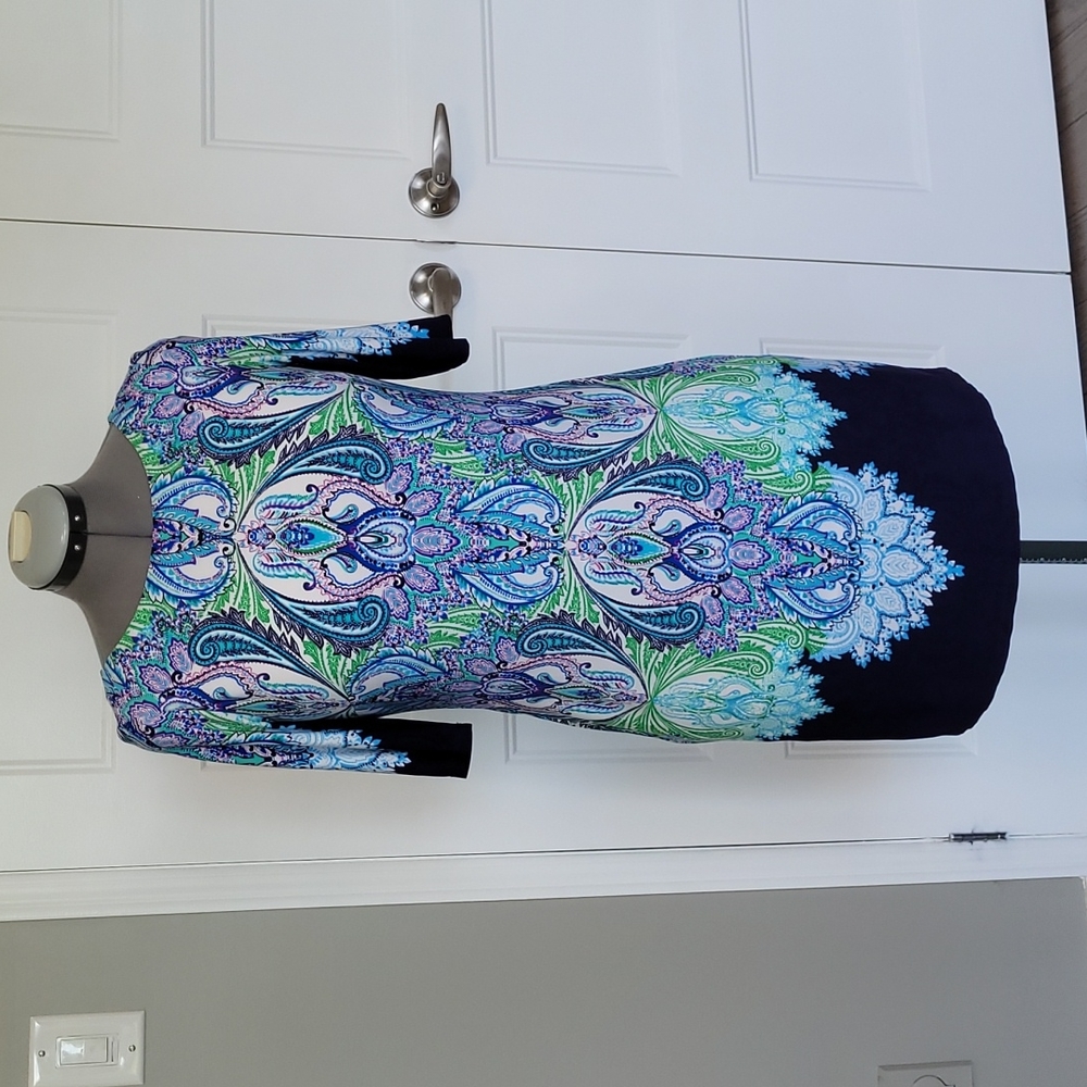 Eliza J Navy and blue/green print dress size 6